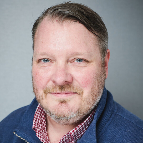 Simon Marshall